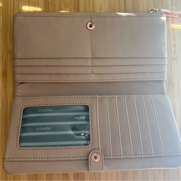Mimco wallet - Picture 4 of 6